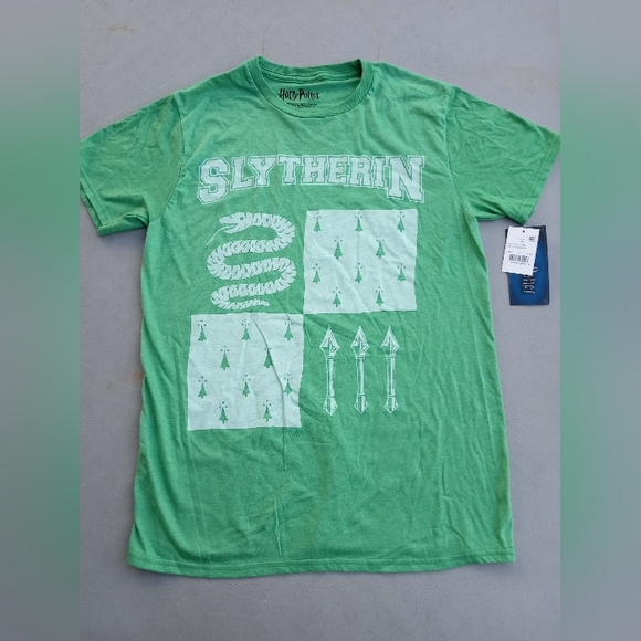 Hot Topic Other - 2/$10 Harry Potter Slytherin House Graphic Tee Unisex Sizing